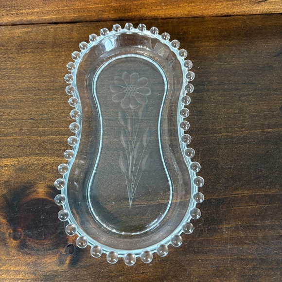 Vintage Cornflower Cut Candlewick Glass Tray - Picture 2 of 12